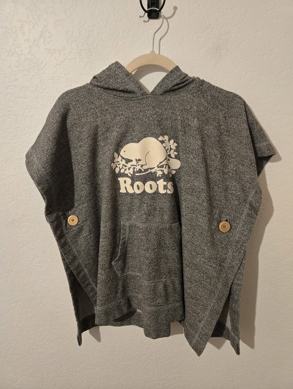 Roots Kids Gray Hooded Poncho , Size Large